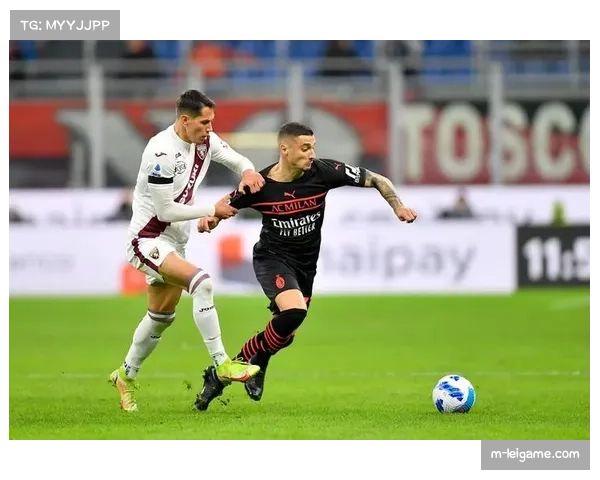 半场都灵2-1领先米兰,拉比奥世界波吹响反击号角 半场都灵2-1领先米兰,拉比奥世界波吹响反击号角