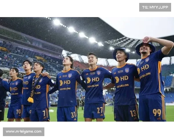 蔚山球迷组织抗议俱乐部，声援高丞范转会纠纷