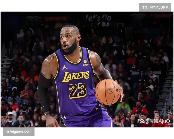 湖人勇士第三节逆转，詹姆斯单节12分引领高潮